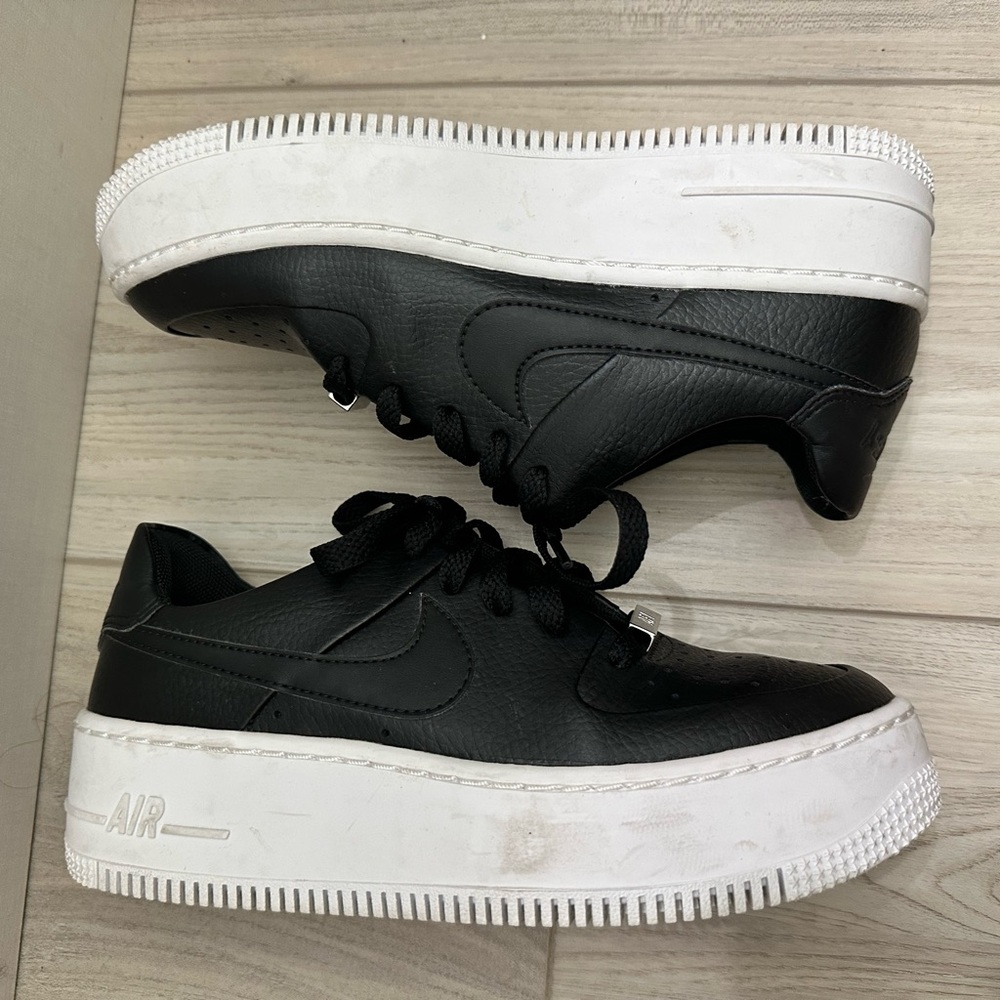 Nike Air Force 1 Sage Low Women's Black/White Platform Sneakers